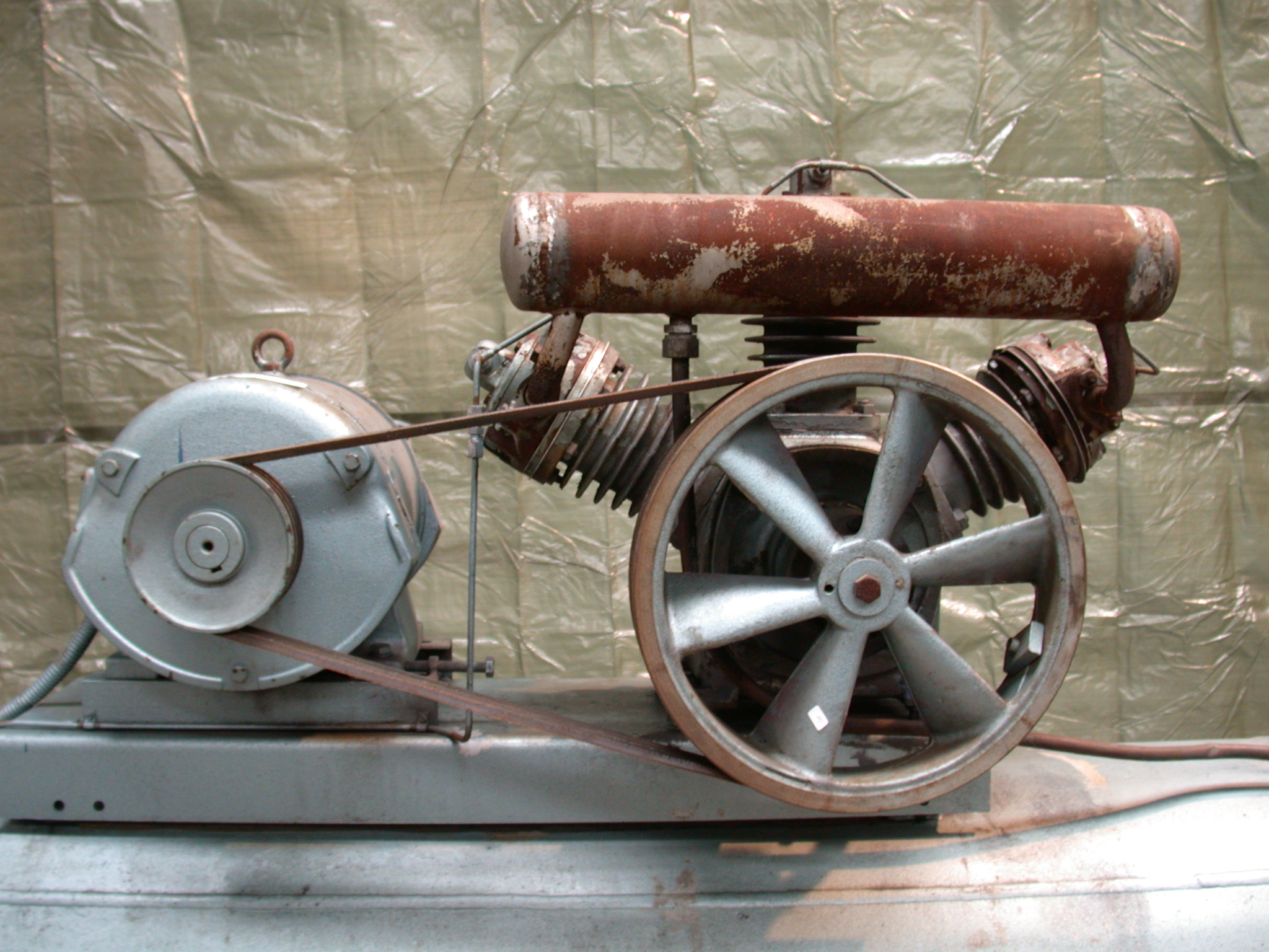 http://www.imageafter.com/image.php?image=b10mechanics019.jpg&dl=1